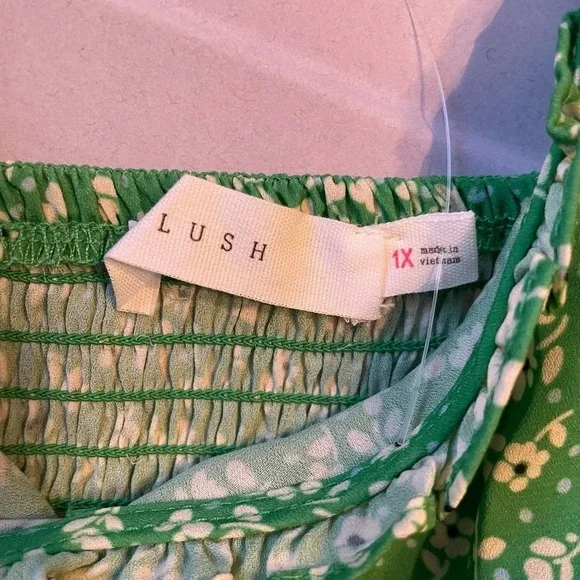 LUSH Floral Print Ruched Front Cami 1X Tunic Top Tank Green Summer Spring - Picture 5 of 7